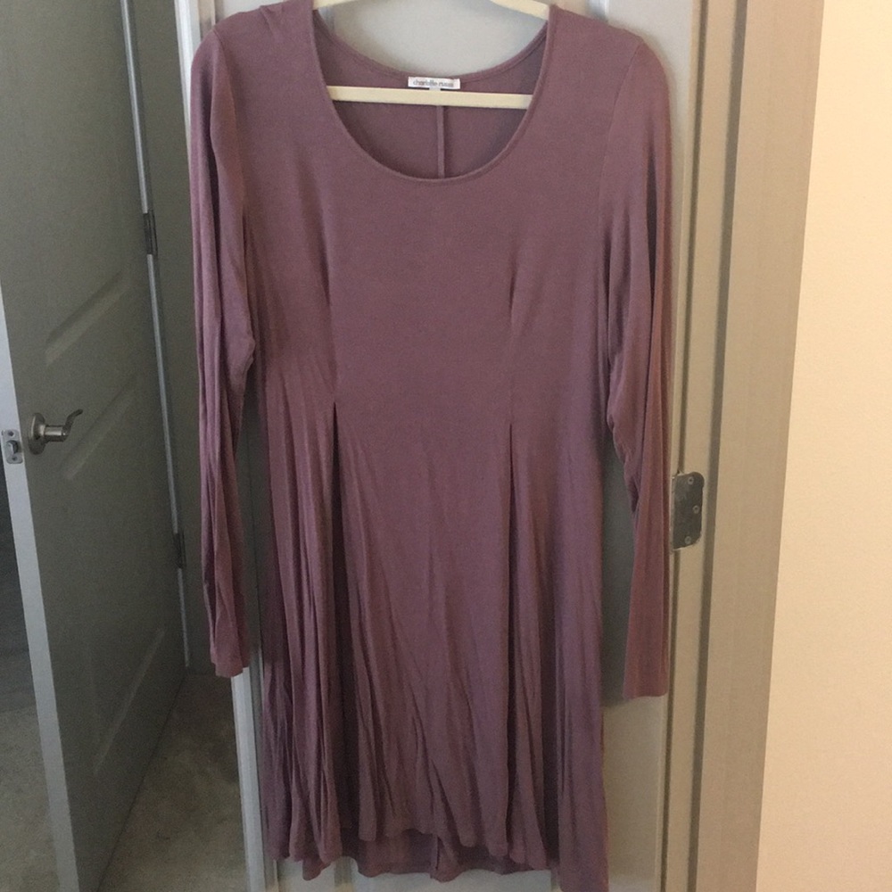 CHARLOTTE RUSSE long-sleeved swing dress